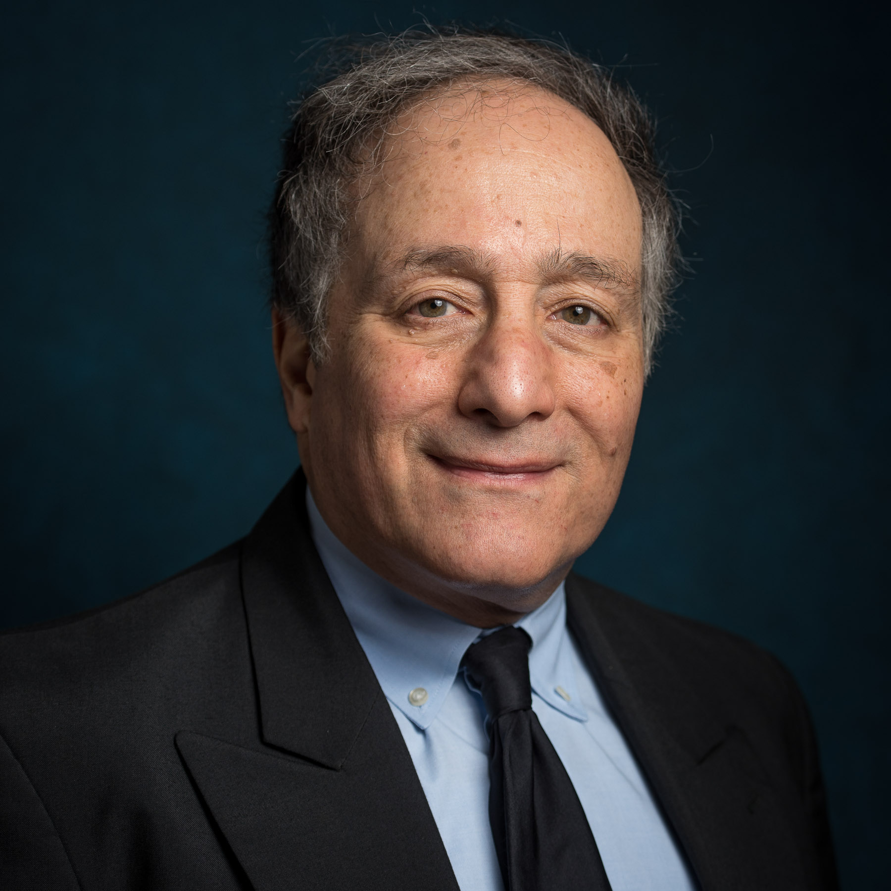 Доктор С. Абрахам (Аври) Равид